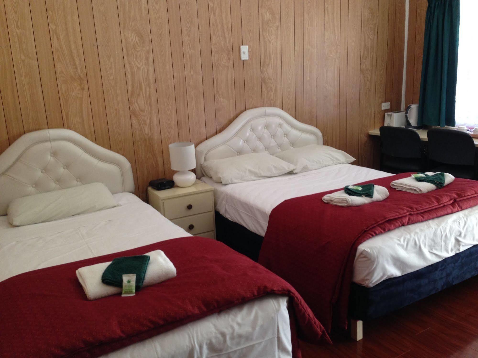 פורט מקווארי Major Innes Motel מראה חיצוני תמונה