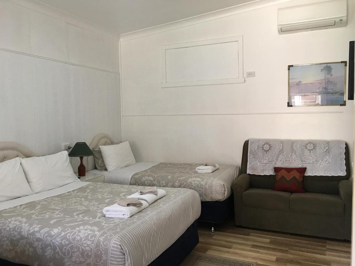 פורט מקווארי Major Innes Motel מראה חיצוני תמונה